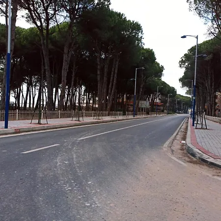 Lovely Daire Golem (Tirana)