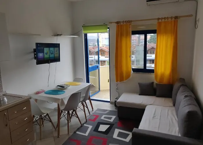 Apartamento Lovely Golem (Tirana)