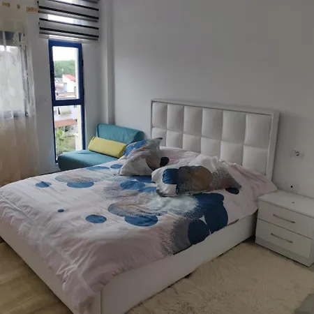 Apartment Lovely Golem (Tirana)